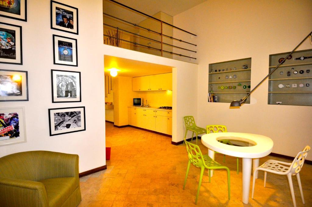 ميلان La Dimora Residence الغرفة الصورة